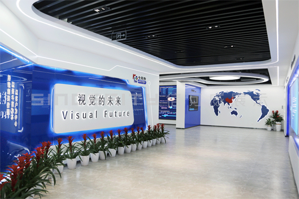 卡萊特展廳設計現(xiàn)場圖